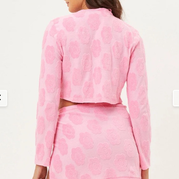 Cheri Floral Terry Cardigan Sweater - Picture 9 of 9